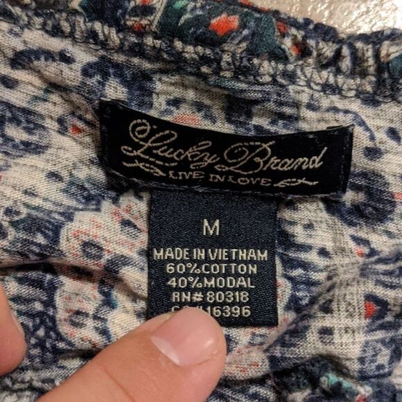 LIVE in love soft top 3/4 sleeve Paisley boho shirt scoop Medium M Lucky Brand - Picture 7 of 12